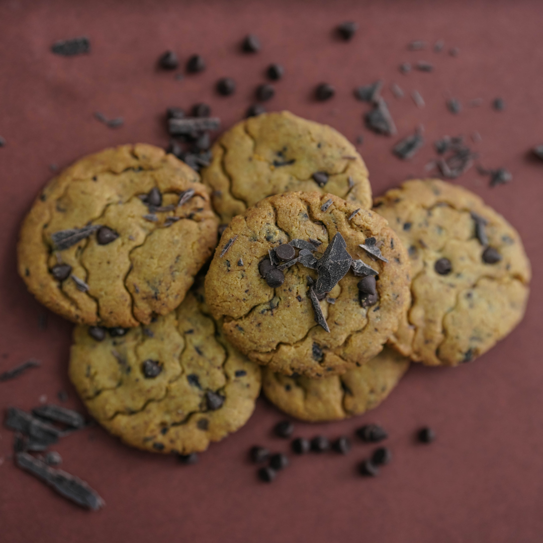 The Cookie Shelf combo: bajra chocochip dark chocolate cookies